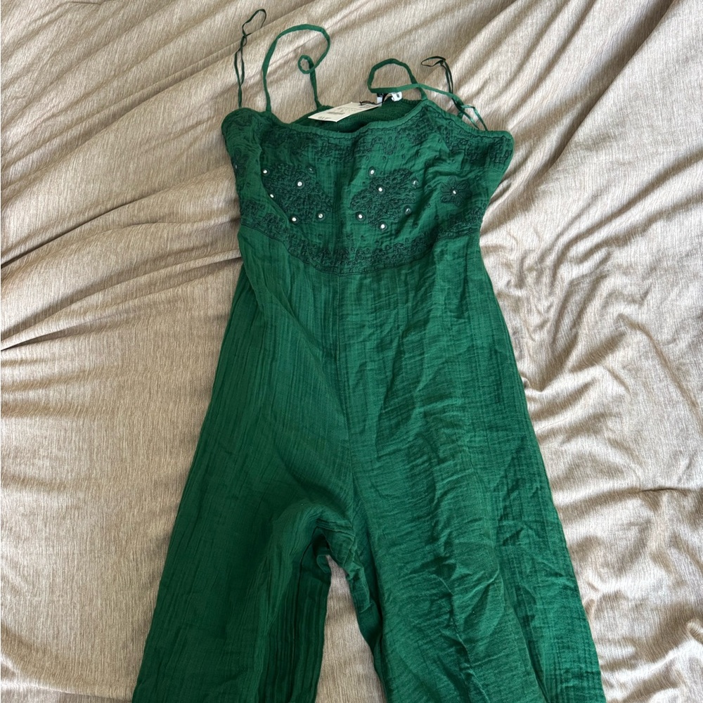 Elegant Green Jumpsuit